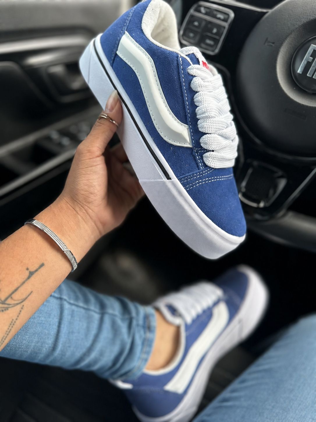 Vans KNU