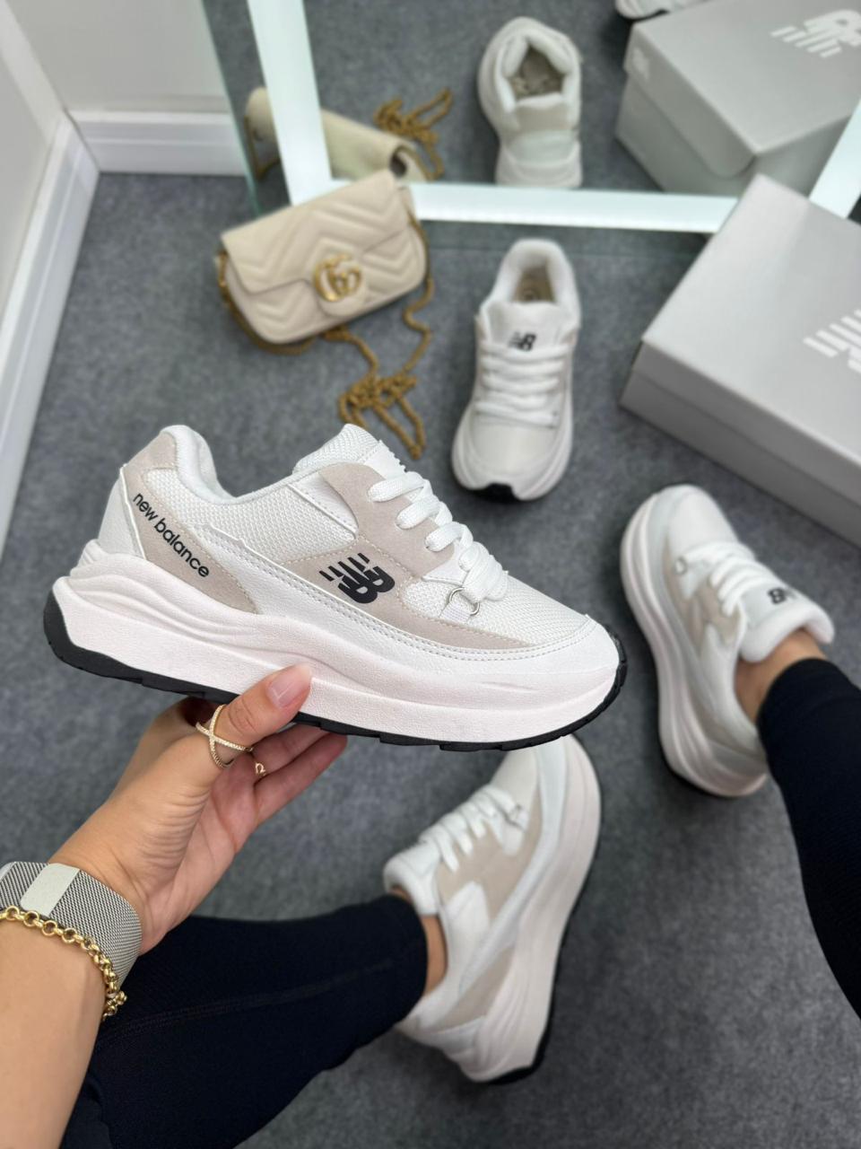 New Balance Confort