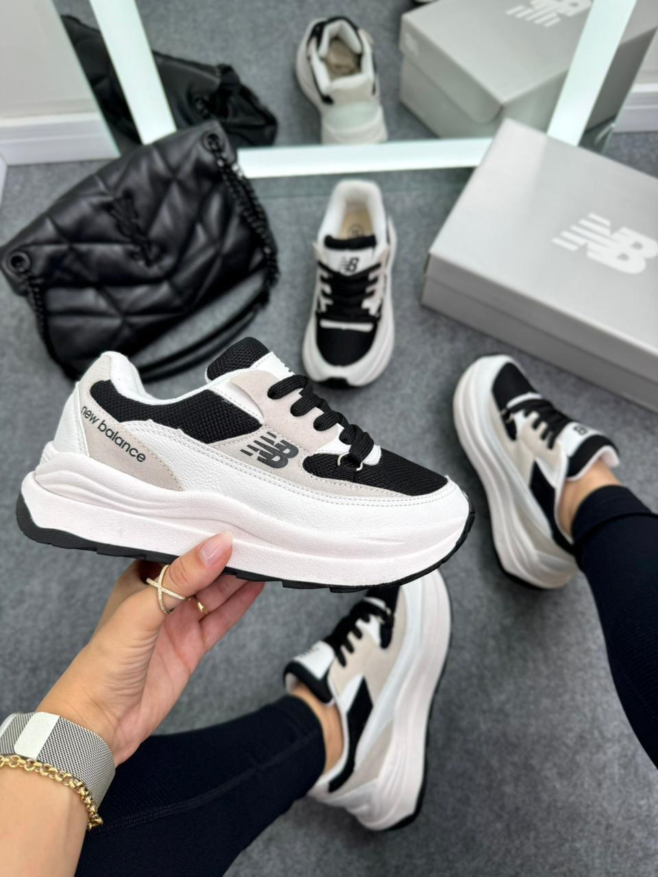New Balance Confort