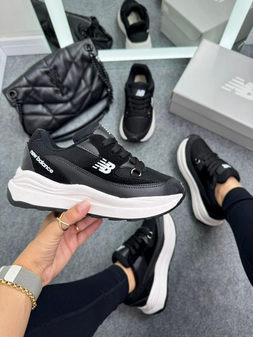 New Balance Confort